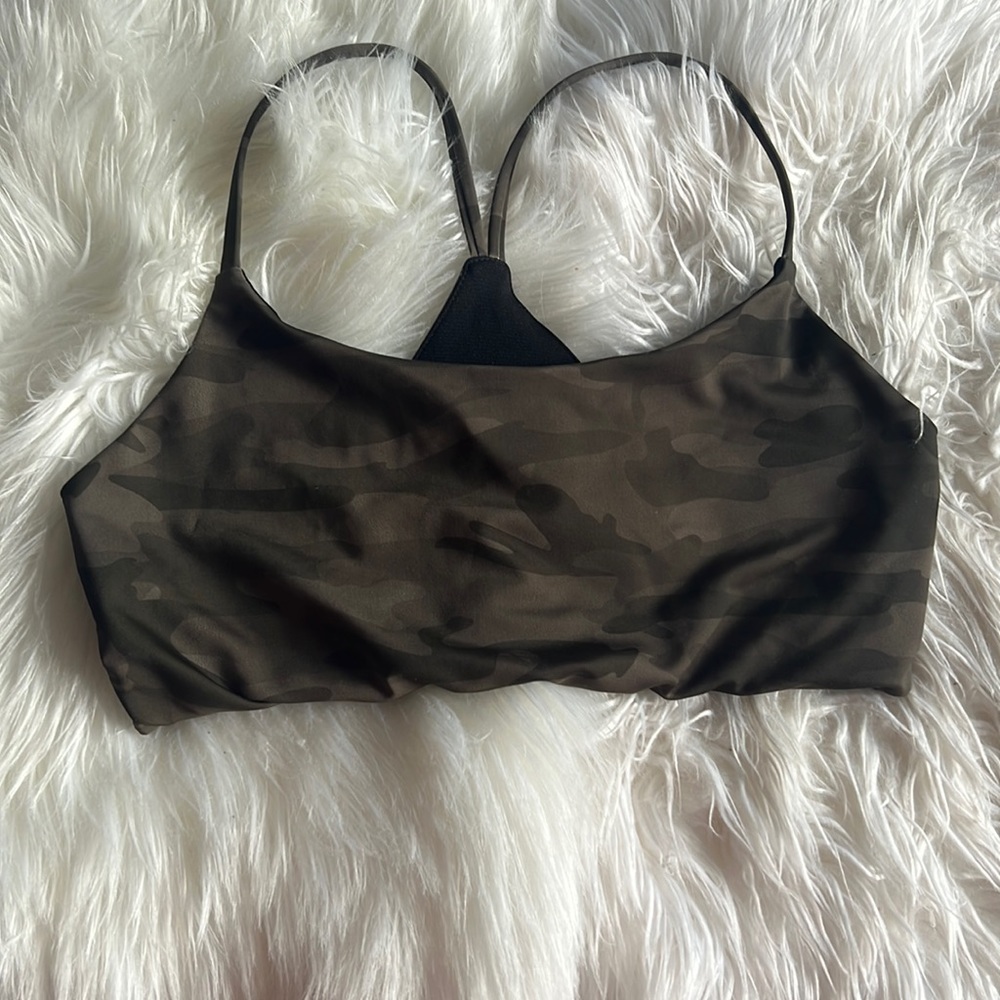 Onzie camouflage sports bra